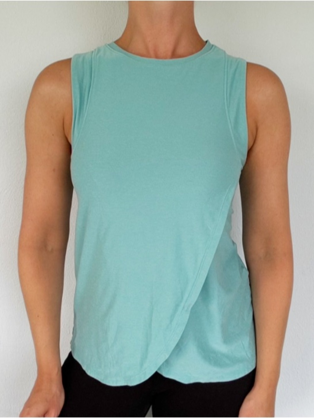 Old Navy Active CloudMotion Go-Dry teal blue layered tank top size small